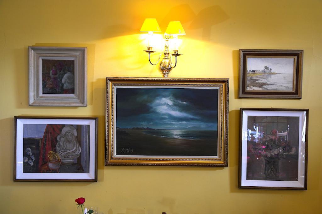 The Redbank Guesthouse Скерріс Екстер'єр фото